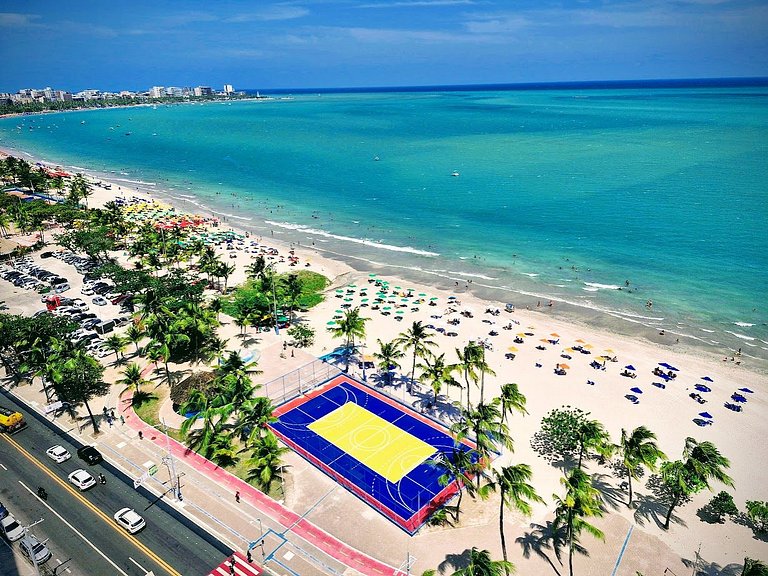 New Time Pajuçara | Beira Mar + Piscina infinita