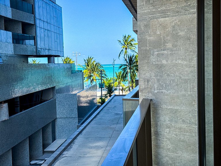 New Time Pajuçara | Beira Mar + Piscina infinita