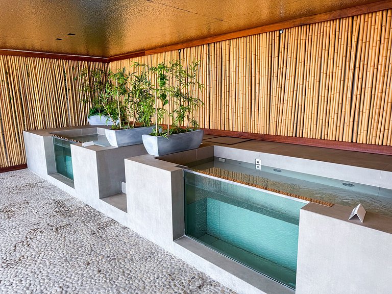 New Time Pajuçara | Beira Mar + Piscina infinita