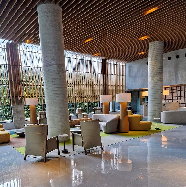 New Time Pajuçara | Beira Mar + Piscina infinita