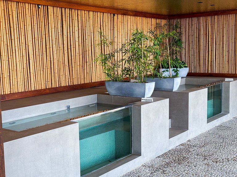 New Time Pajuçara | Beira Mar + Piscina infinita