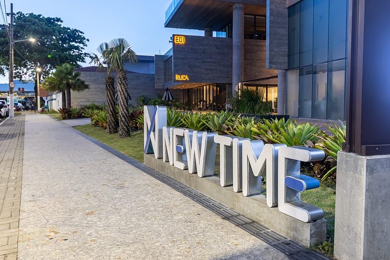 New Time Pajuçara | Beira Mar + Piscina infinita