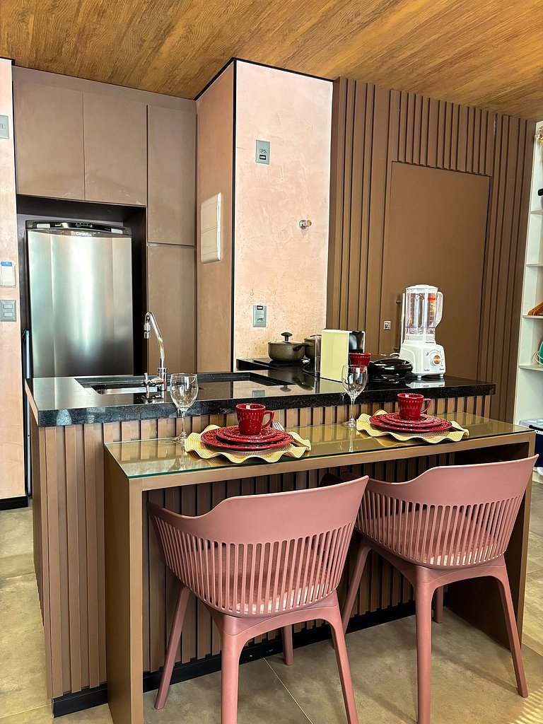 New Time Pajuçara | Beira Mar + Piscina infinita